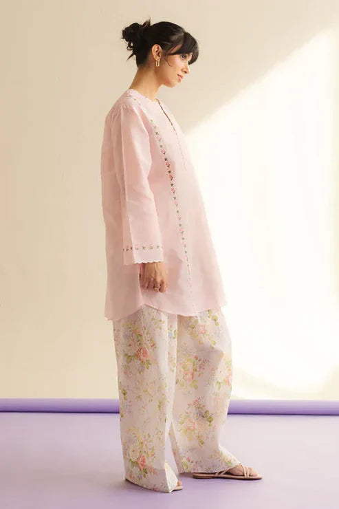 Sona Bajwa Spooted Salwar Set.